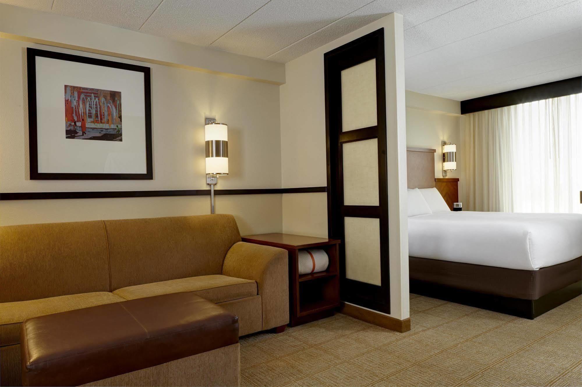 Hyatt Place Birmingham/Гувер Екстер'єр фото
